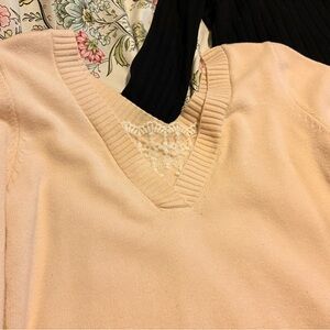 Elegant Cream V-Neck Sweater